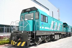 我国首批1000千瓦功率等级电池动力机车下线